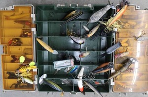 767 PLANO TACKLE BOX FILLED WITH VINTAGE LURES