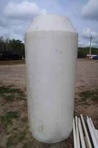HEAVY DUTY PLASTIC WINE BARREL
