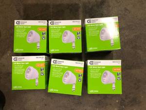 Lot of Assorted Commercial Electric 14-Watt Hardwired White LED Landscape Flood Light Metal Spot Light, 1100 Lumens Customer Returns See Pictures