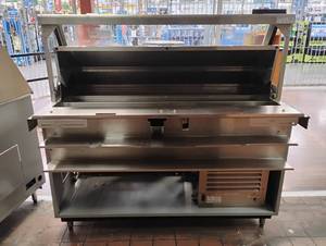lot 28 image: DUKE REFRIGERATED AND HEATED SANDWICH PREP LINE STATION