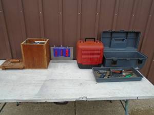 Misc tools & Craftsman jig saw. As shown.
