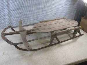 lot 5 image: (F-1) Vintage Snow Sled 38 Long...