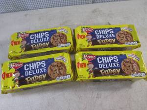 lot 406 image: (B-1) 4 Packages of Keebler Chips D...