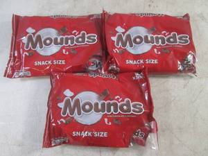 lot 418 image: (B-2) 3 Bags of Snack Size Mounds C...