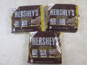lot 434 image: (B-3) 18 Full Size Hersheys Milk Ch...