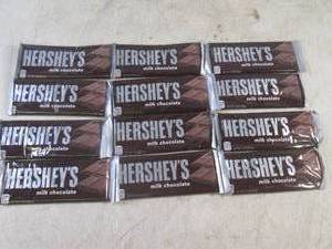 lot 454 image: (B-3) 12 Hersheys Milk Chocolate Ca...