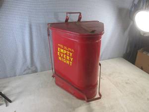 lot 42 image: (EC1) Vintage Eagle 910-FL Industri...