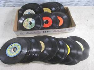 lot 107 image: (BSB) Assorted 45 RPM Records Inclu...