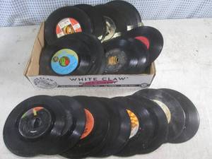 lot 109 image: (BSB) Assorted 45 RPM Records Inclu...