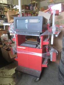 lot 129 image: (FRNT) Hunter J111 Wheel Alignment ...