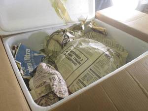 lot 53 image: (EW6) Big Box Full of Vintage Wrapp...