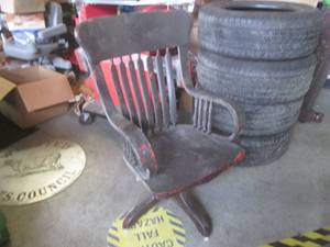 lot 57 image: (FRNT) Vintage Wood Phoenix Chair C...