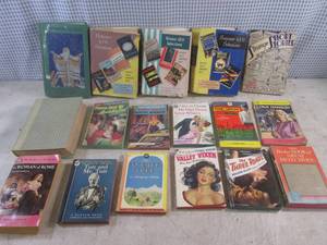 lot 58 image: (BS) Assorted Vintage Books...