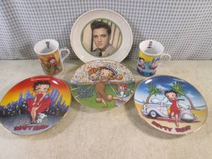 lot 160 image: (CSB) Elvis and Betty Boop Collecto...