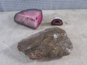 lot 171 image: (BS) 2 Cut Polished Stones and Ston...