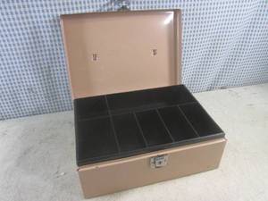 lot 85 image: (CS) Metal Cash Box...
