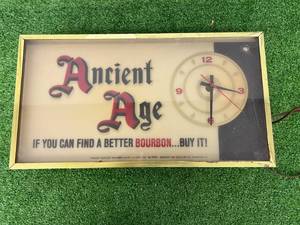 lot 16 image: Ancient Age Light Up Clock