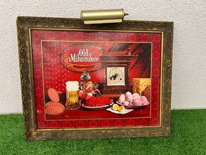 lot 17 image: Old Milwaukee Sign
