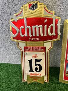 lot 21 image: Schmidt Beer Signs
