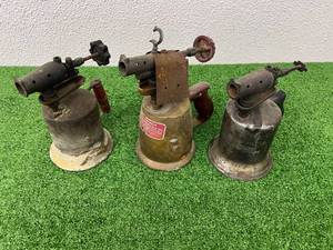 lot 30 image: 3 Blow Torches