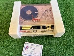 lot 40 image: NOS Federal Portable Radio Phonograph