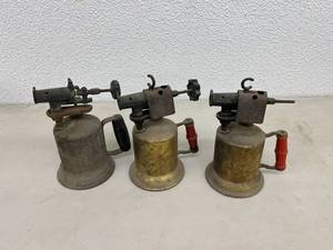 lot 64 image: Blow Torches