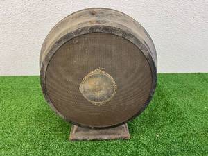 lot 78 image: Antique Speaker