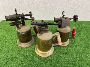 lot 81 image: Blow Torches