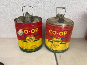 lot 92 image: Co-Op 5 Gallon Cans