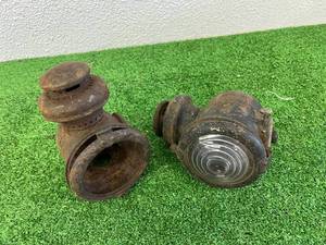 lot 102 image: Vintage Auto Lights
