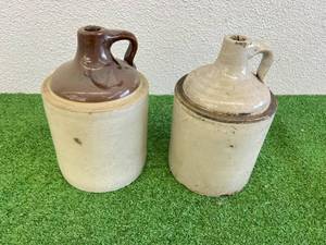 lot 110 image: Whiskey Jugs