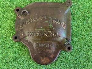 lot 114 image: John Deere Cover