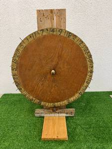 lot 128 image: Vintage Pig Wheel