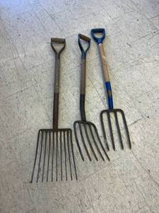lot 151 image: Forks