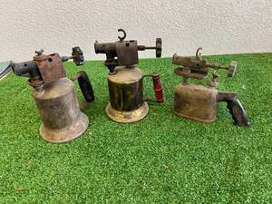 lot 185 image: Blow Torches