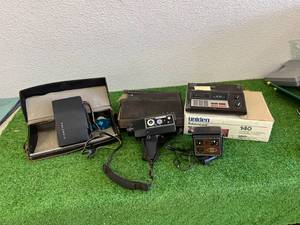 lot 216 image: Cameras & Electronics
