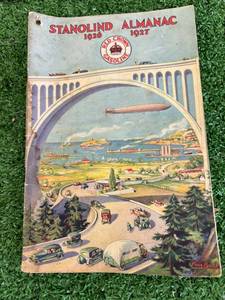 lot 267 image: 1926 Stanolind Almanac (Red Crown) & 1965 ND Road Map