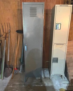 lot 241 image: One Metal Locker One Door