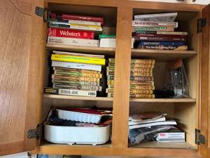 lot 105 image: Wall Wood Cabinet with Items #4