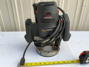 lot 88 image: Craftsman Handheld Router