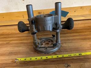 lot 49 image: Craftsman Router Base