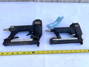 lot 51 image: Two Campbell-Hausfeld Pneumatic Staplers
