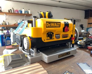 lot 227 image: Dewalt 13 Inch Thickness Planer, Radio Headset