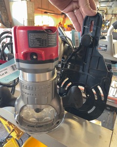 lot 48 image: Craftsman Professional Handheld Router