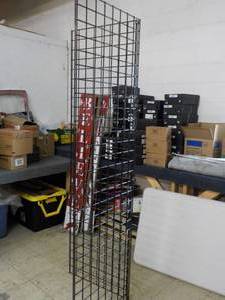lot 5 image: 2 grid wall Panels 24 x 7 ft...