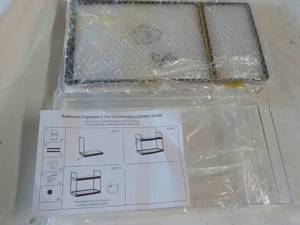 lot 25 image: Countertop Bathroom Organizer 2 Tie...