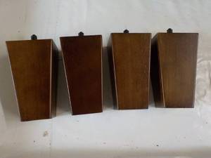 lot 27 image: Set of 4 x 5 Couch Legs...