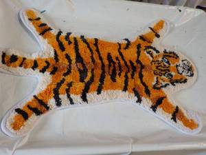 lot 48 image: Tiger Rug New 31 x 2 machine wash...