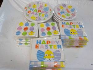 lot 109 image: Easter Paper Plates- 2 sizes and Na...