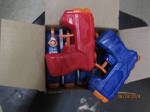 package of 10 water guns...